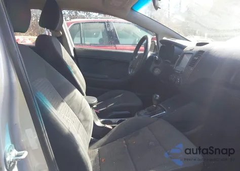 2018 Kia Forte Lx из США, поврежденный, VIN 3KPFL4A75JE254008